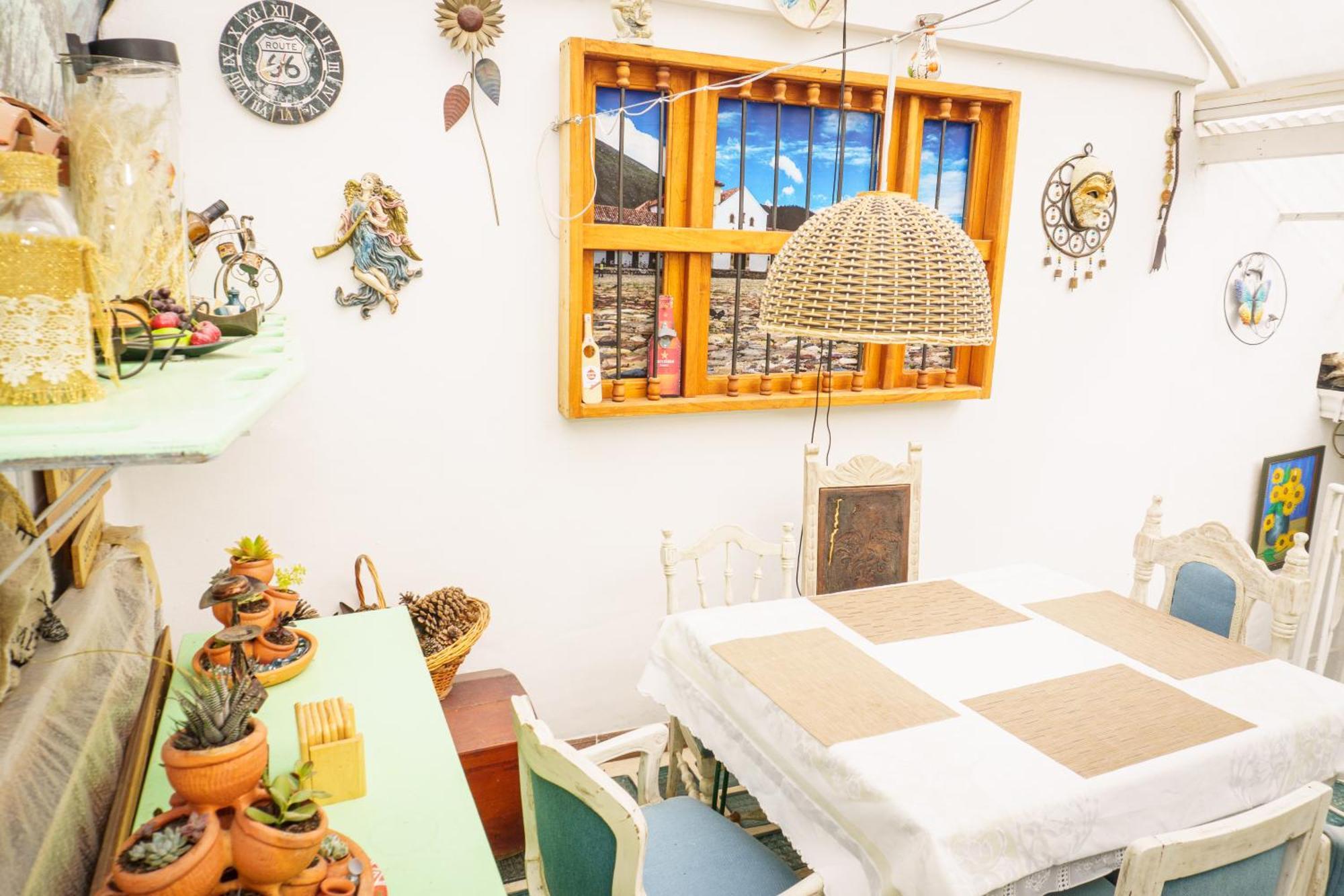 Apartamentos Y Habitaciones Le Colibri - Villa De Leyva Zewnętrze zdjęcie